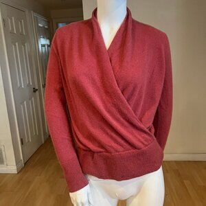 $300 TAHARI 2 PLY CASHMERE SURPLICE V-NECK SWEATER SIZE M MEDIUM